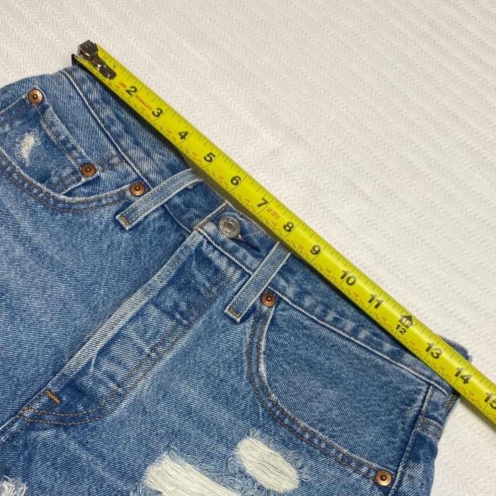 Levi’s 501 Distressed Cutoff Shorts | High Rise | W26 | 90s Grunge Vintage - Picture 7 of 8